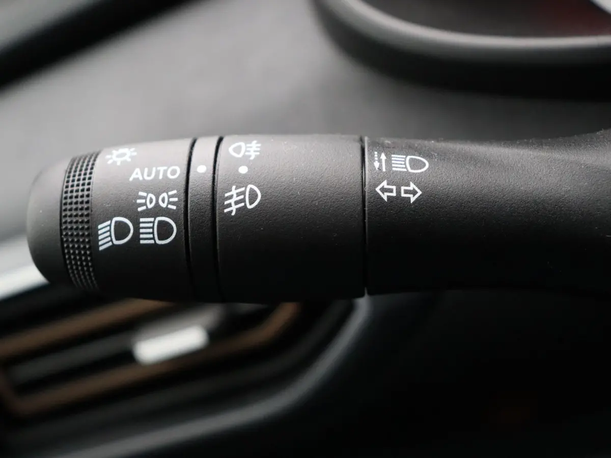 TCe 110pk Extreme | Stoelverwarming | Blind spot | Auto. parkeerrem |