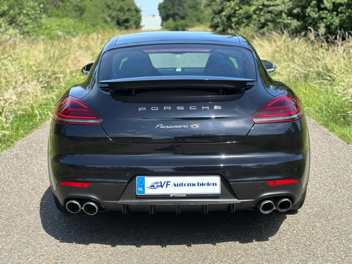 3.0 4S Sport Chrono/Navi/Leder/Ned auto!