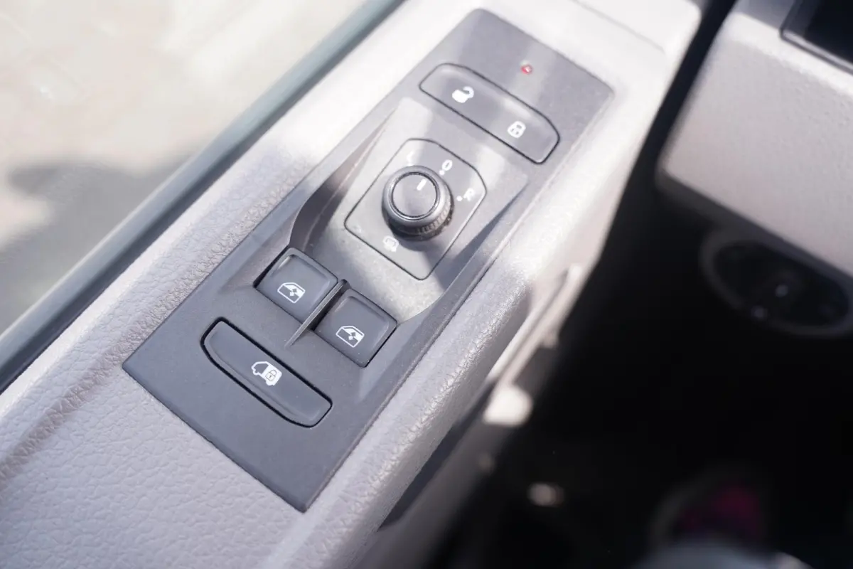 2.0 TDI 150 pk L1 DSG Aut. Navi, Airco Laadruimte Pakket, PDC V+A,