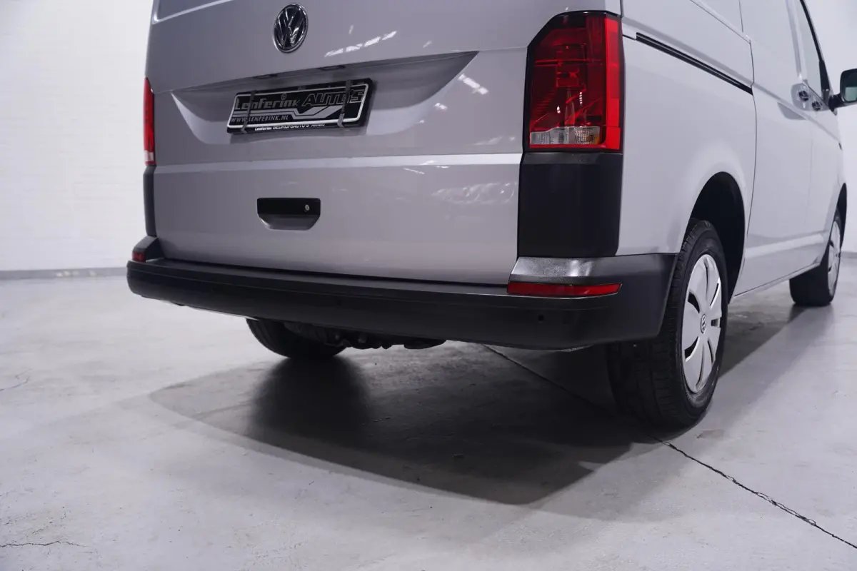 2.0 TDI 150 pk L1 DSG Aut. Navi, Airco Laadruimte Pakket, PDC V+A,
