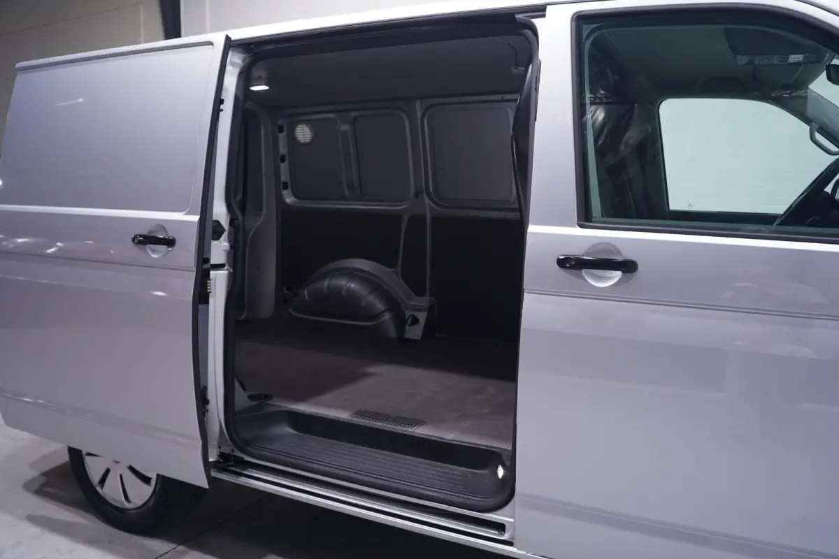 2.0 TDI 150 pk L1 DSG Aut. Navi, Airco Laadruimte Pakket, PDC V+A,