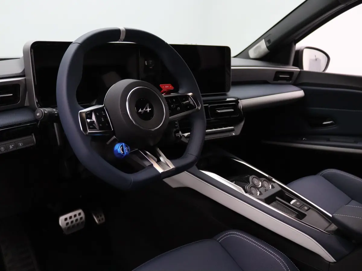 GTS 52 kWh Pack Driving