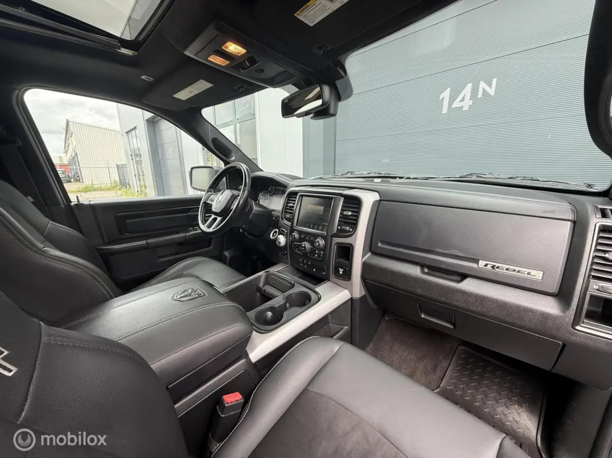 1500 4X4 5.7 V8 4x4 Crew Cab 5'7 Rebel