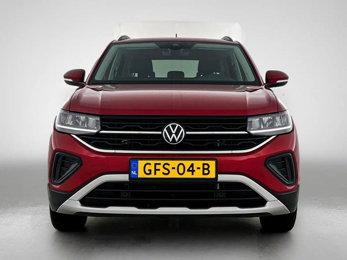 1.0 TSI Life Edition | 95 PK | Trekhaak | Manilla Velgen | All Season Banden | Keyless | Climatronic (Automatische Airco) | Digital Cockpit |