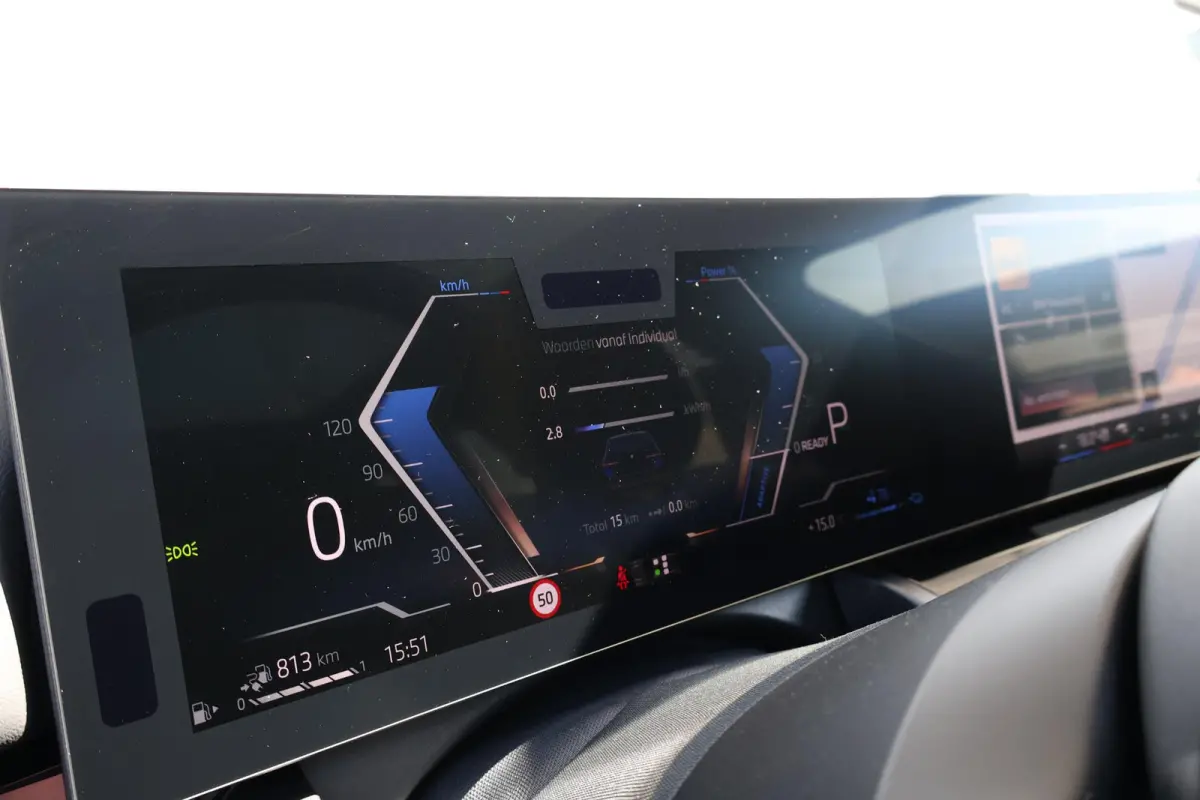 530e M Sport Edition | SoH 100% | M Sportpakket Pro | Comfort Access | Trekhaak | panoramadak | Driving Assistant Professional | Bowers & Wilkins