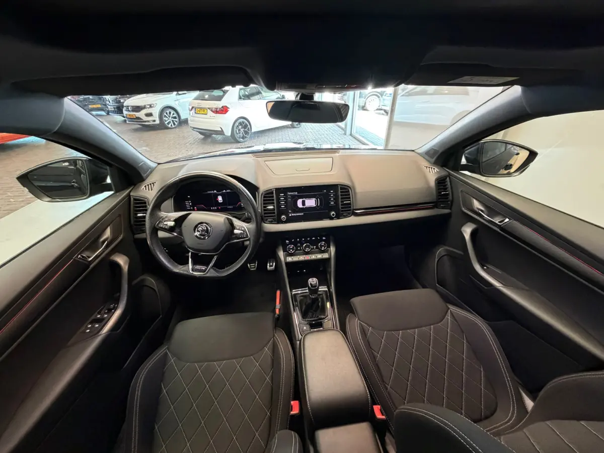 1.5 TSI ACT Sportline Business | PANODAK | LED | 19"LM VELGEN |