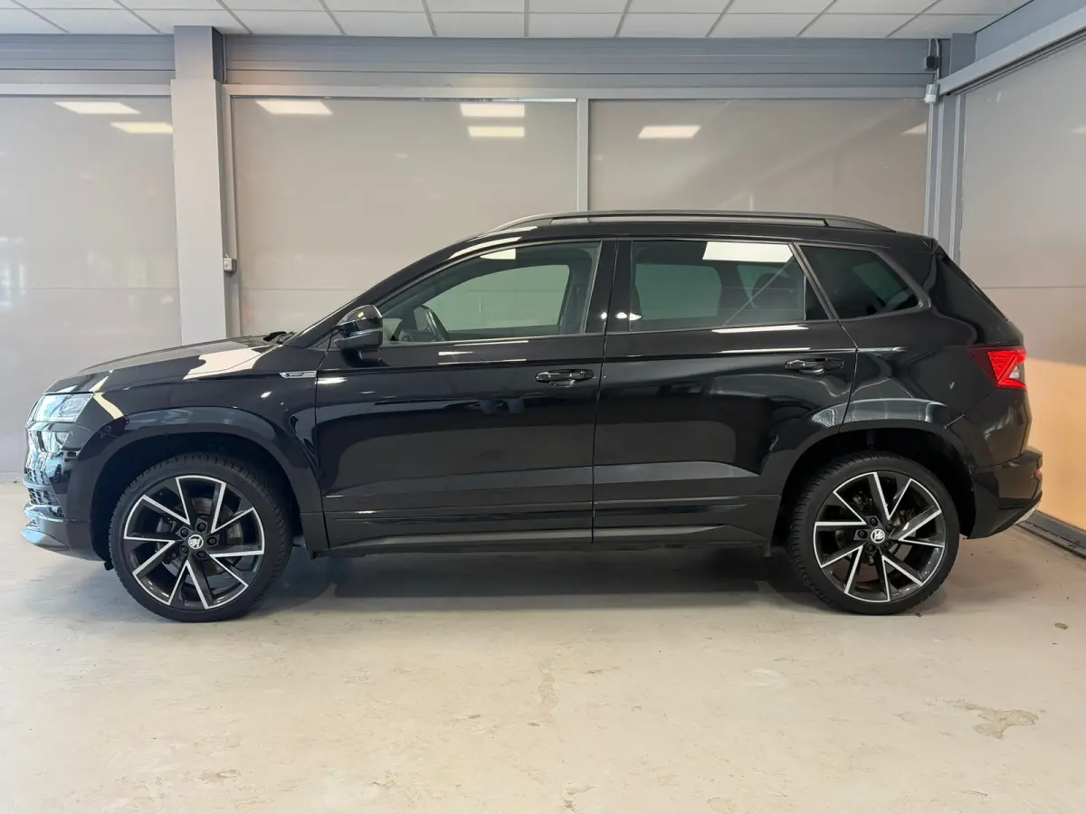 1.5 TSI ACT Sportline Business | PANODAK | LED | 19"LM VELGEN |