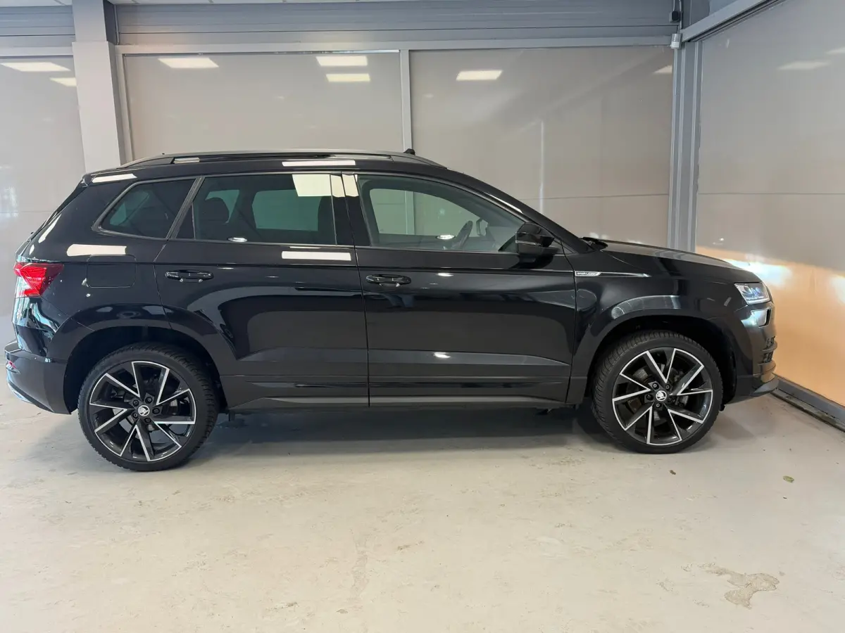 1.5 TSI ACT Sportline Business | PANODAK | LED | 19"LM VELGEN |