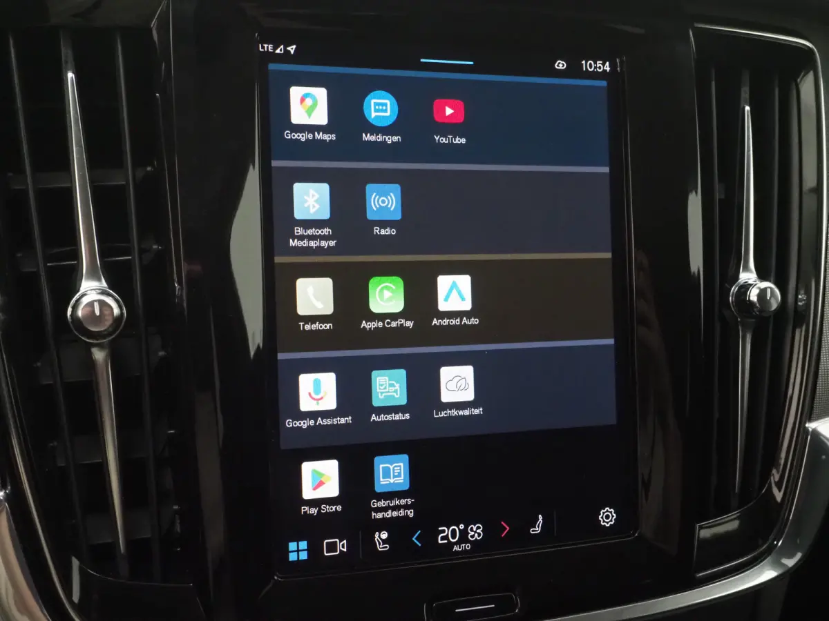 2.0 T6 Plug-in hybrid AWD Long Range | Leder | Pilot Assist | Keyless | Dodehoek | Memory | Camera | LED | Carplay