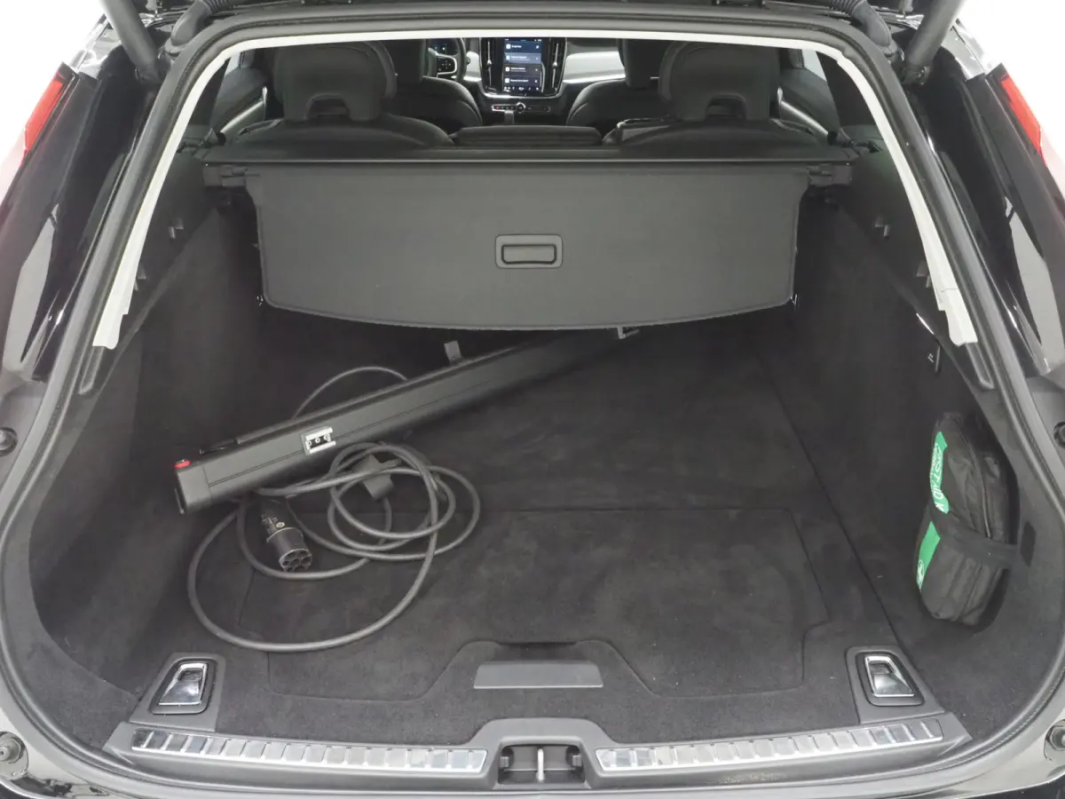 2.0 T6 Plug-in hybrid AWD Long Range | Leder | Pilot Assist | Keyless | Dodehoek | Memory | Camera | LED | Carplay