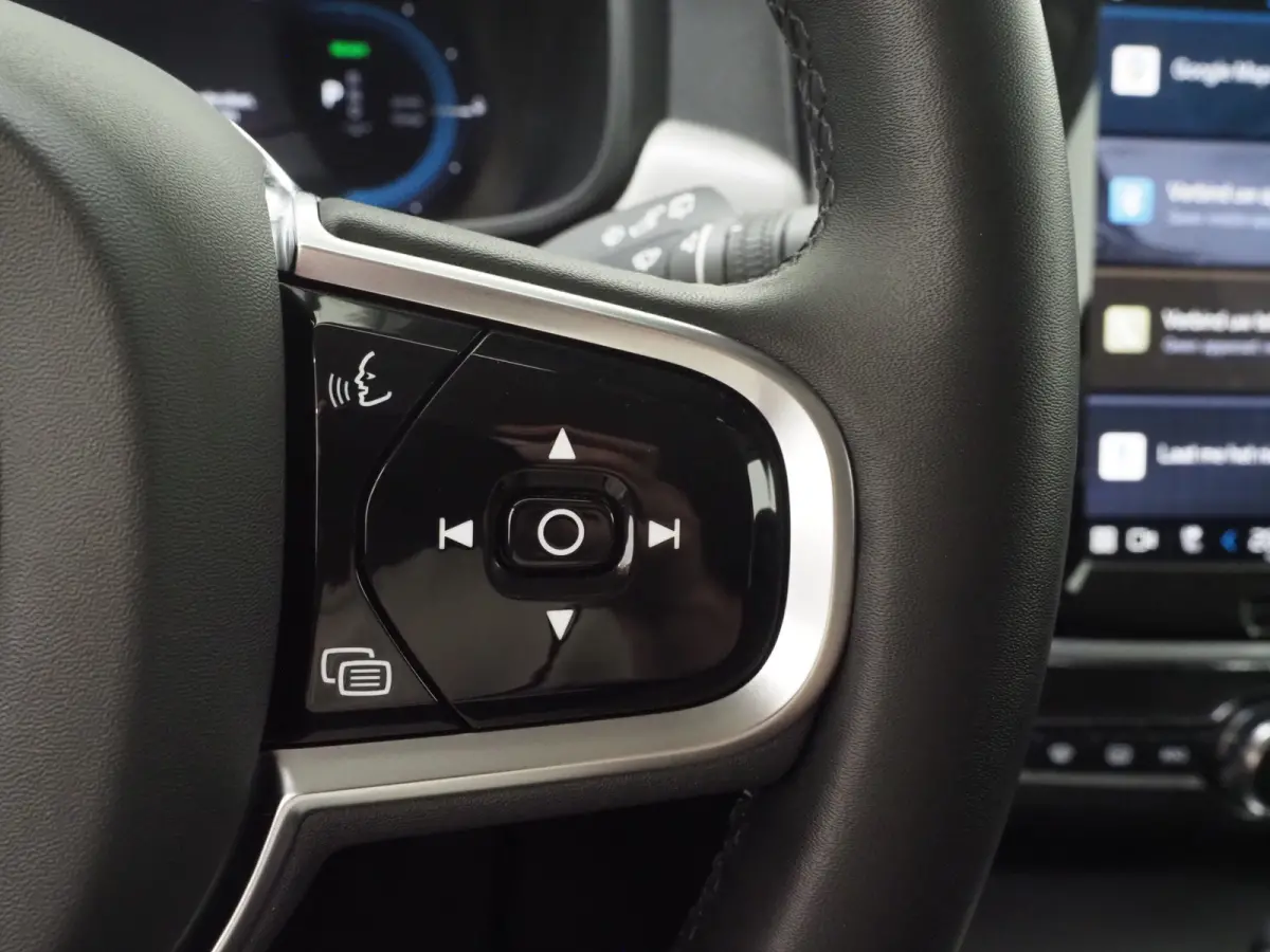 2.0 T6 Plug-in hybrid AWD Long Range | Leder | Pilot Assist | Keyless | Dodehoek | Memory | Camera | LED | Carplay