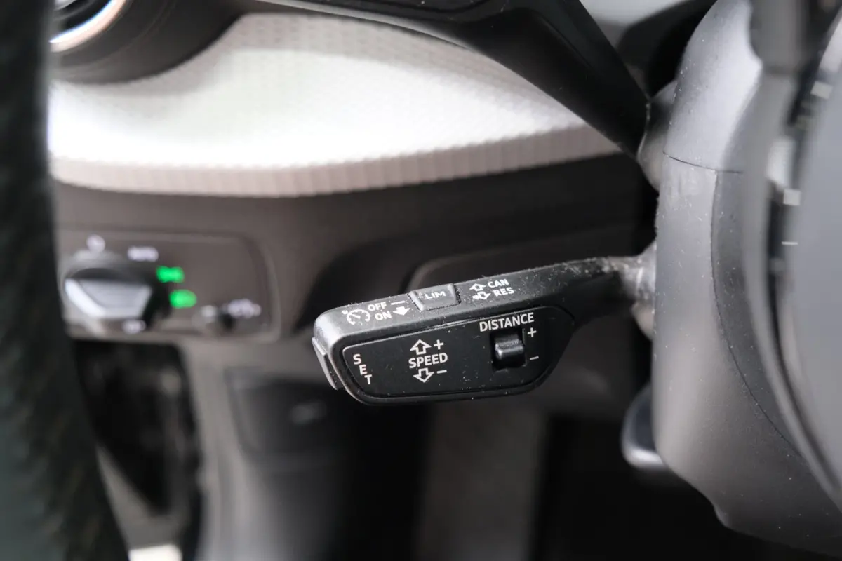 30 TFSI Pro Line - N.A.P. Airco, Cruise, PDC, Carplay, Camera.