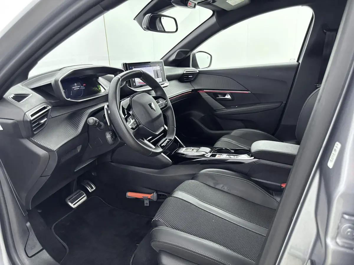 145pk Automaat Hybride GT | Draadloos Carplay | Camera | Dodehoekbewaking | Cruise Control Adaptief | Navigatie |Parkeersensoren V+A