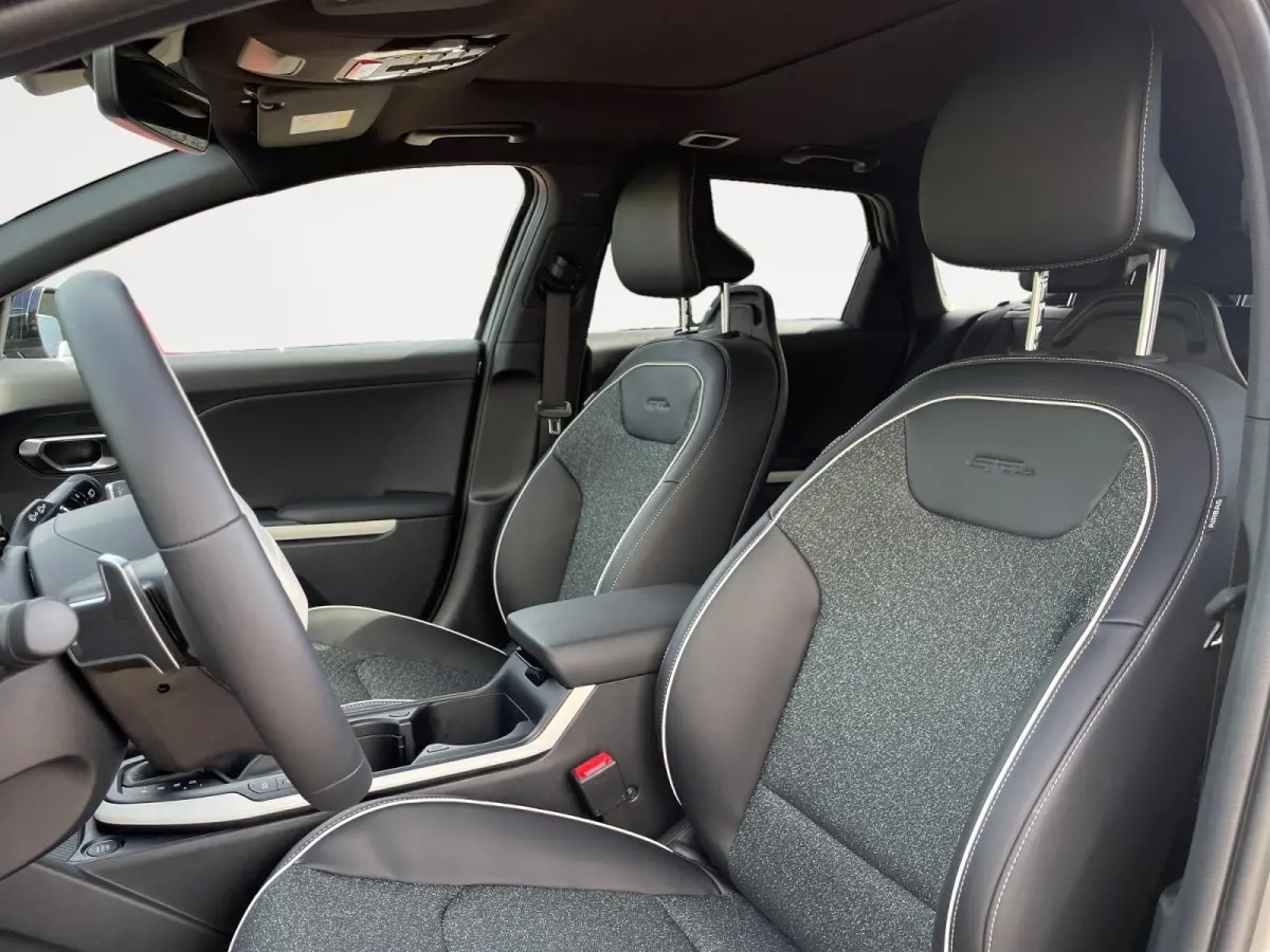 Sportswagon 1.0 T-GDi MHEV GT-Line Launch Edition | 17" inch velgen | Schuif/kanteldak | Schakelflippers | Nu €1000,- Inruilpremie!