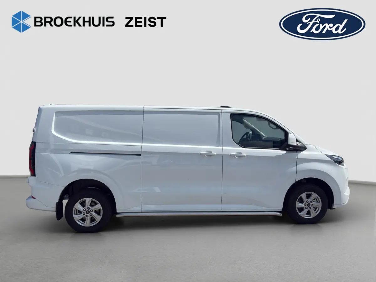 L2H1 Trend RWD Side-bars | Vloerplaat | 360 Camera | 8-weg verstelbare & verwarmbare passagiersstoel | Trekhaak |Alarm Klasse 2 incl. SCM