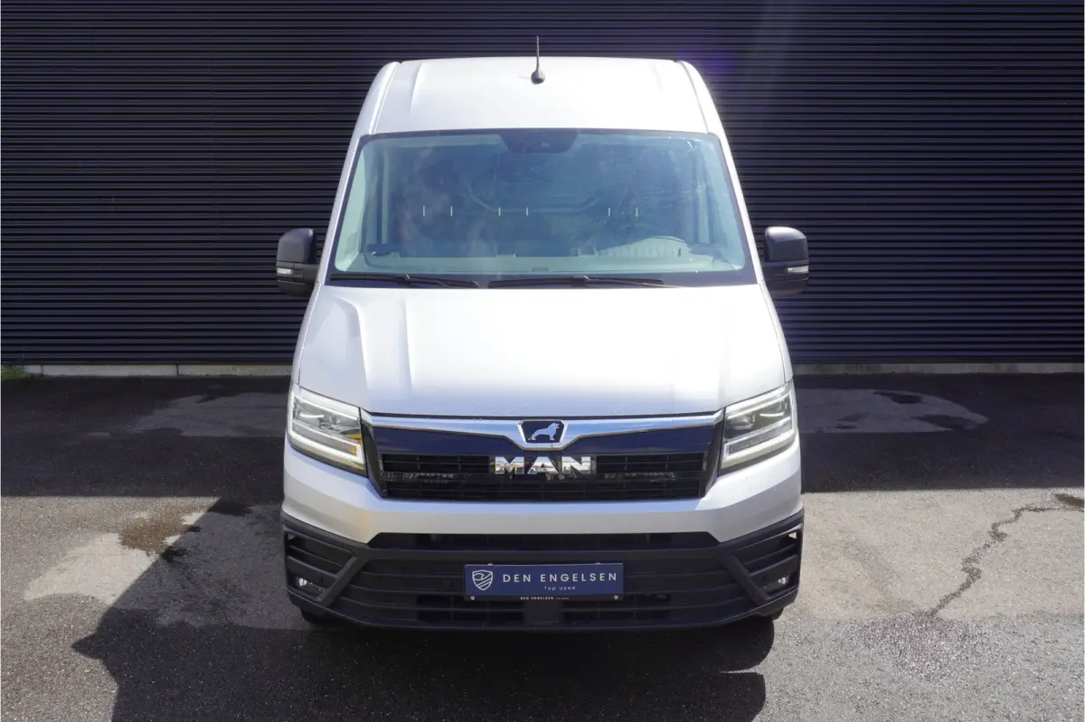 3.160 160pk Automaat RWD 3500kg Trekgewicht L4H3/L3H2 Apple carplay Camera Trekhaak Navigatie Parkeersensoren LED 3-zits