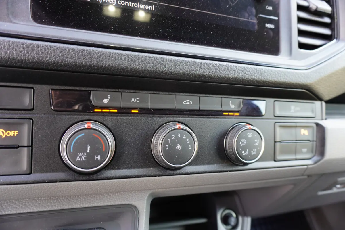 3.160 160pk Automaat RWD 3500kg Trekgewicht L4H3/L3H2 Apple carplay Camera Trekhaak Navigatie Parkeersensoren LED 3-zits