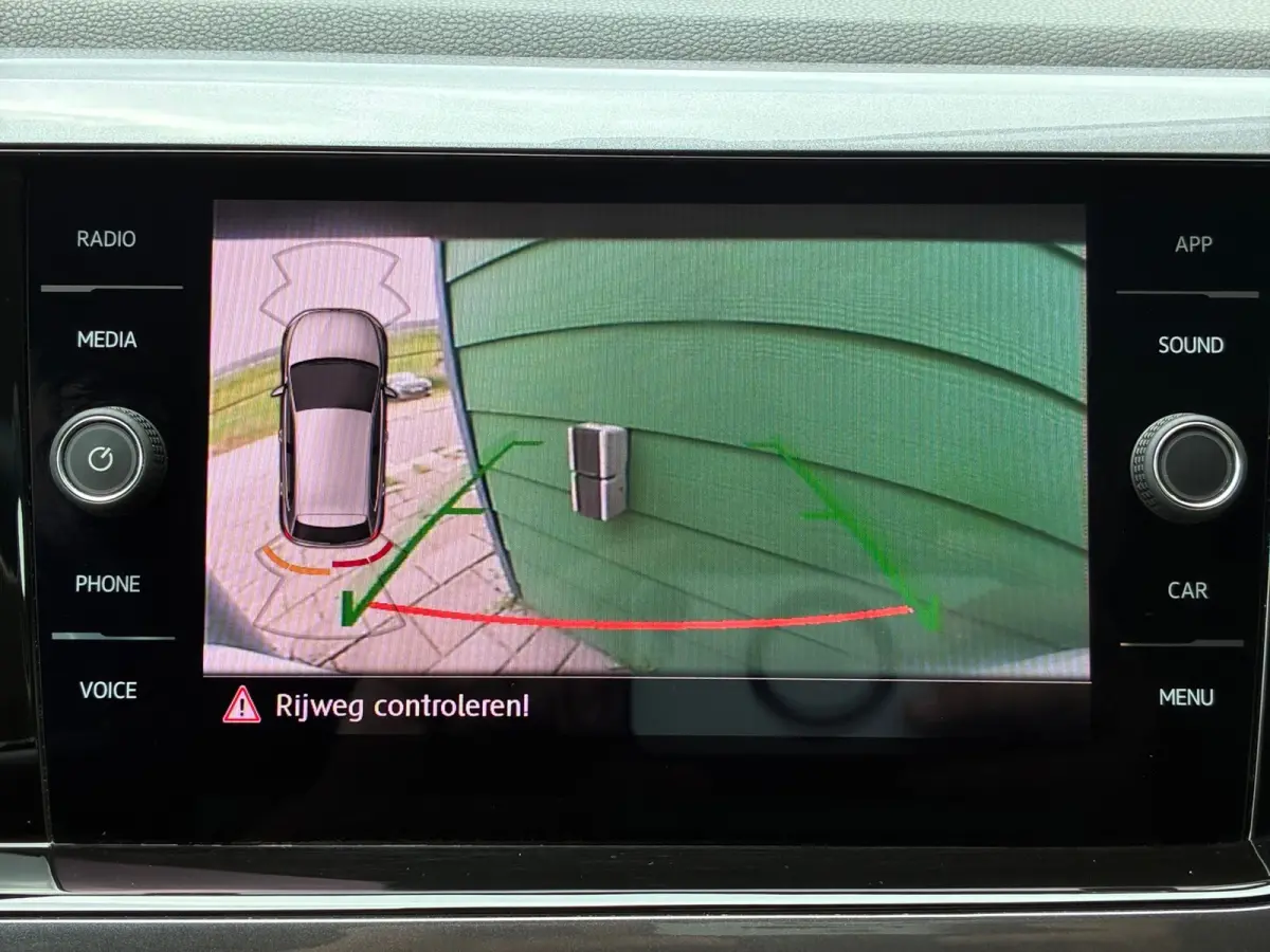 1.0 TSI |R-Line|Navigatie|Camera|CruiseControl|Climatronic