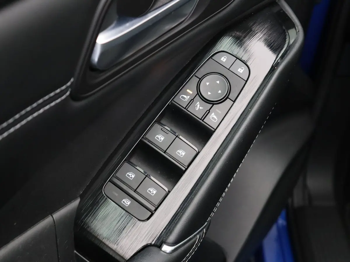 158pk MHEV Xtronic Premiere Edition | Trekhaak  1800kg geremd | Panorama dak | Pro Pilot | Rondomzicht camera | Apple carplay/Andoid auto | DAB |