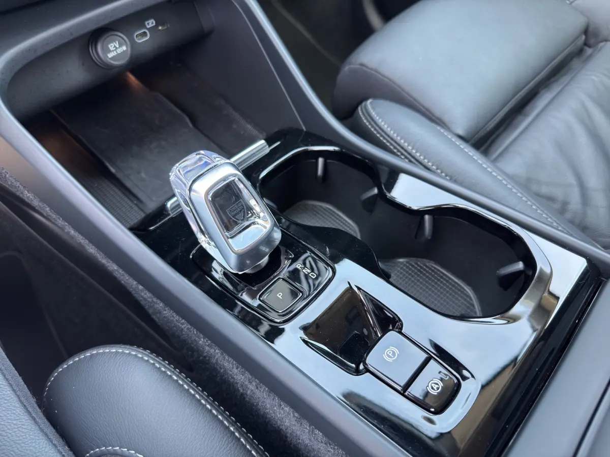 2.0 B4 AWD Inscription | Apple Carplay/Android Auto | Cruise control adaptief | Voorstoelen verwarmd |