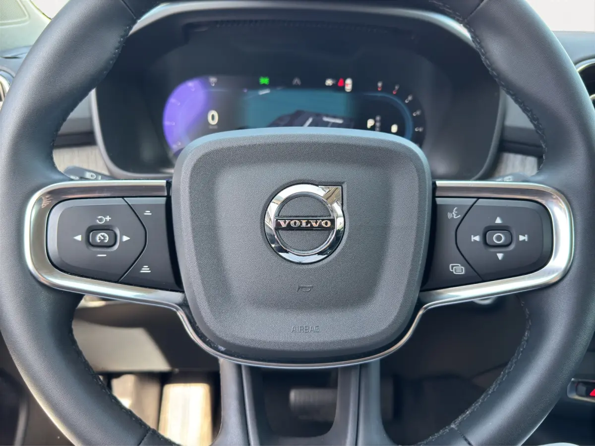 2.0 B4 AWD Inscription | Apple Carplay/Android Auto | Cruise control adaptief | Voorstoelen verwarmd |