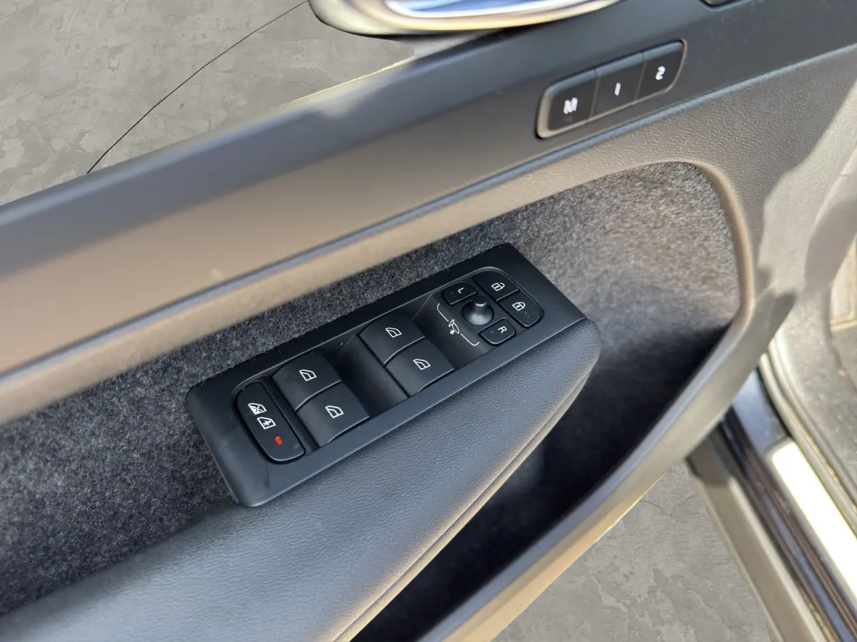 2.0 B4 AWD Inscription | Apple Carplay/Android Auto | Cruise control adaptief | Voorstoelen verwarmd |