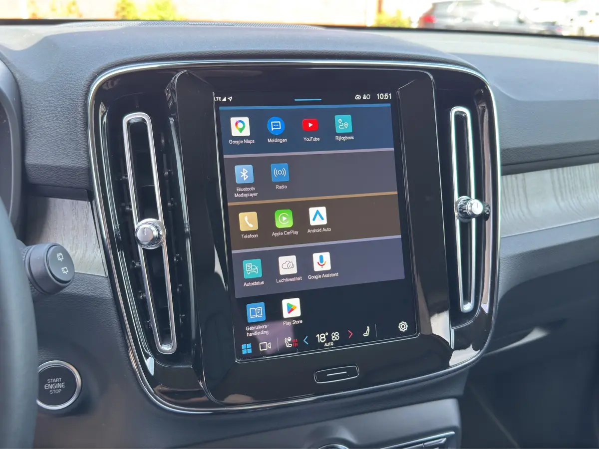 2.0 B4 AWD Inscription | Apple Carplay/Android Auto | Cruise control adaptief | Voorstoelen verwarmd |
