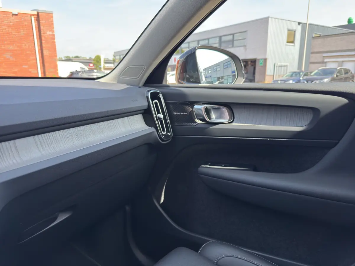 2.0 B4 AWD Inscription | Apple Carplay/Android Auto | Cruise control adaptief | Voorstoelen verwarmd |