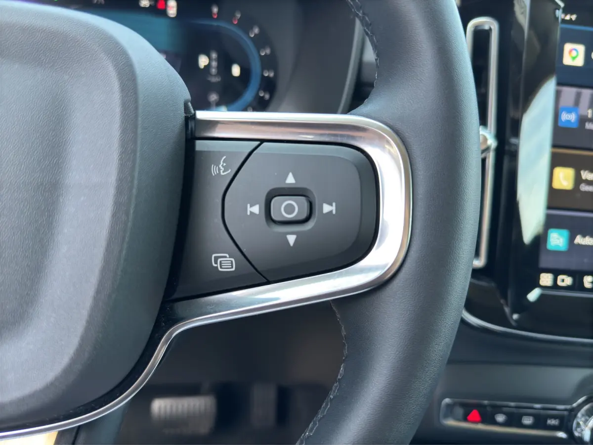 2.0 B4 AWD Inscription | Apple Carplay/Android Auto | Cruise control adaptief | Voorstoelen verwarmd |