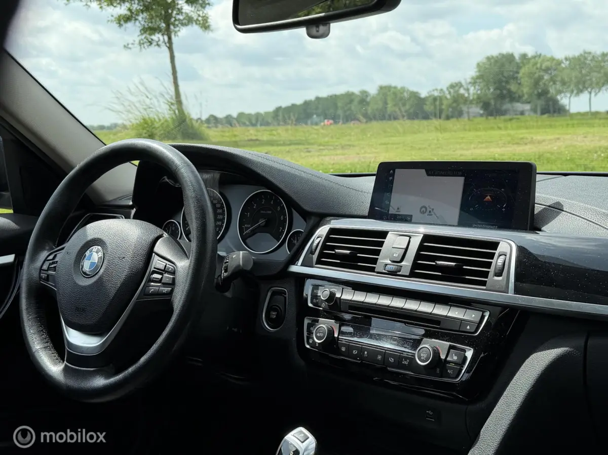 330e Executive * inclusief BTW *