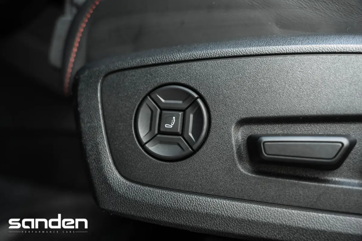 RS 3 2.5 TFSI RS 3 quattro |Ceramic|Pano|B&O|HUD|Maxton|Massage