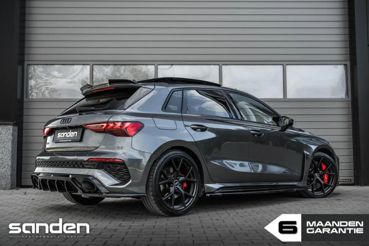 RS 3 2.5 TFSI RS 3 quattro |Ceramic|Pano|B&O|HUD|Maxton|Massage