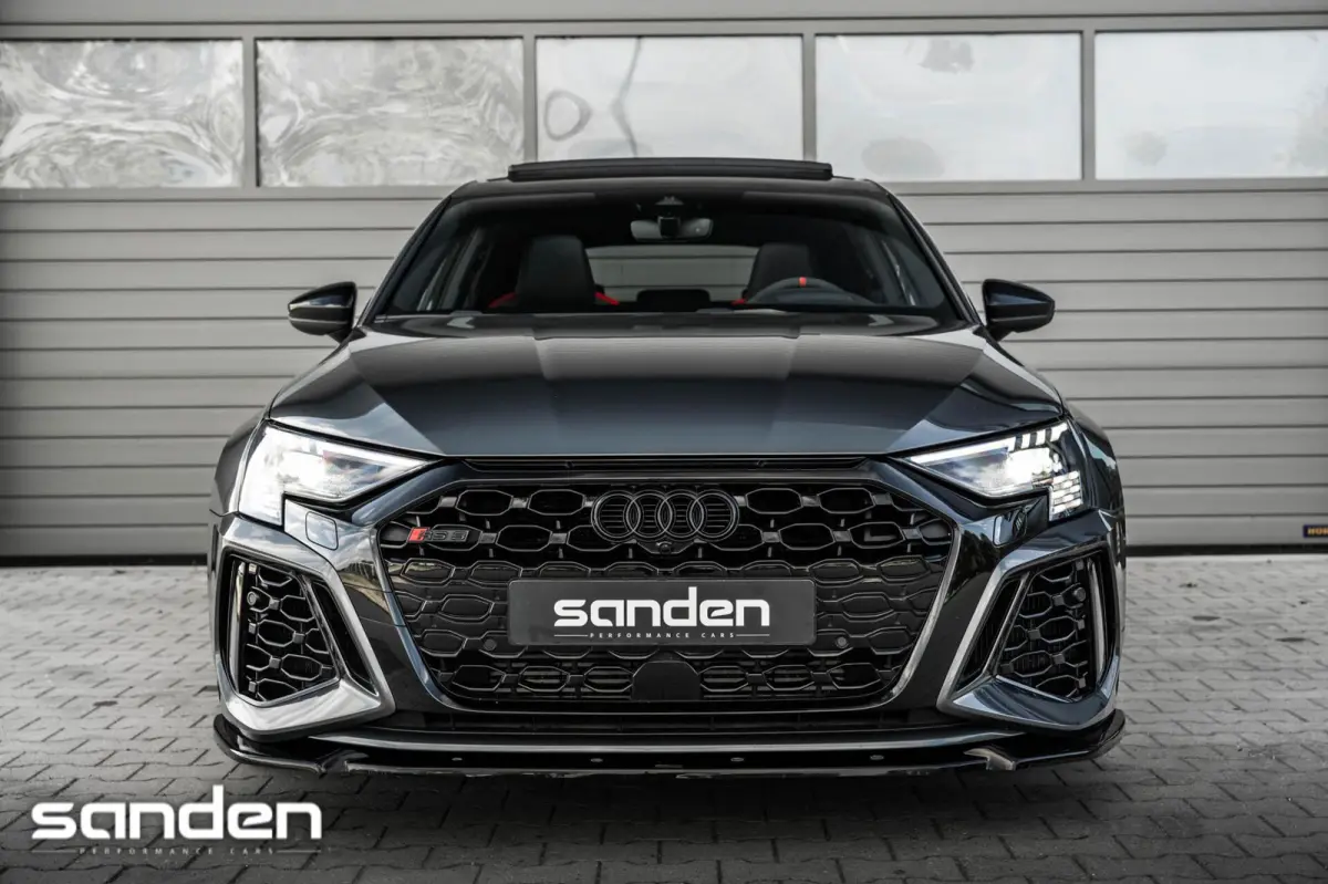 RS 3 2.5 TFSI RS 3 quattro |Ceramic|Pano|B&O|HUD|Maxton|Massage