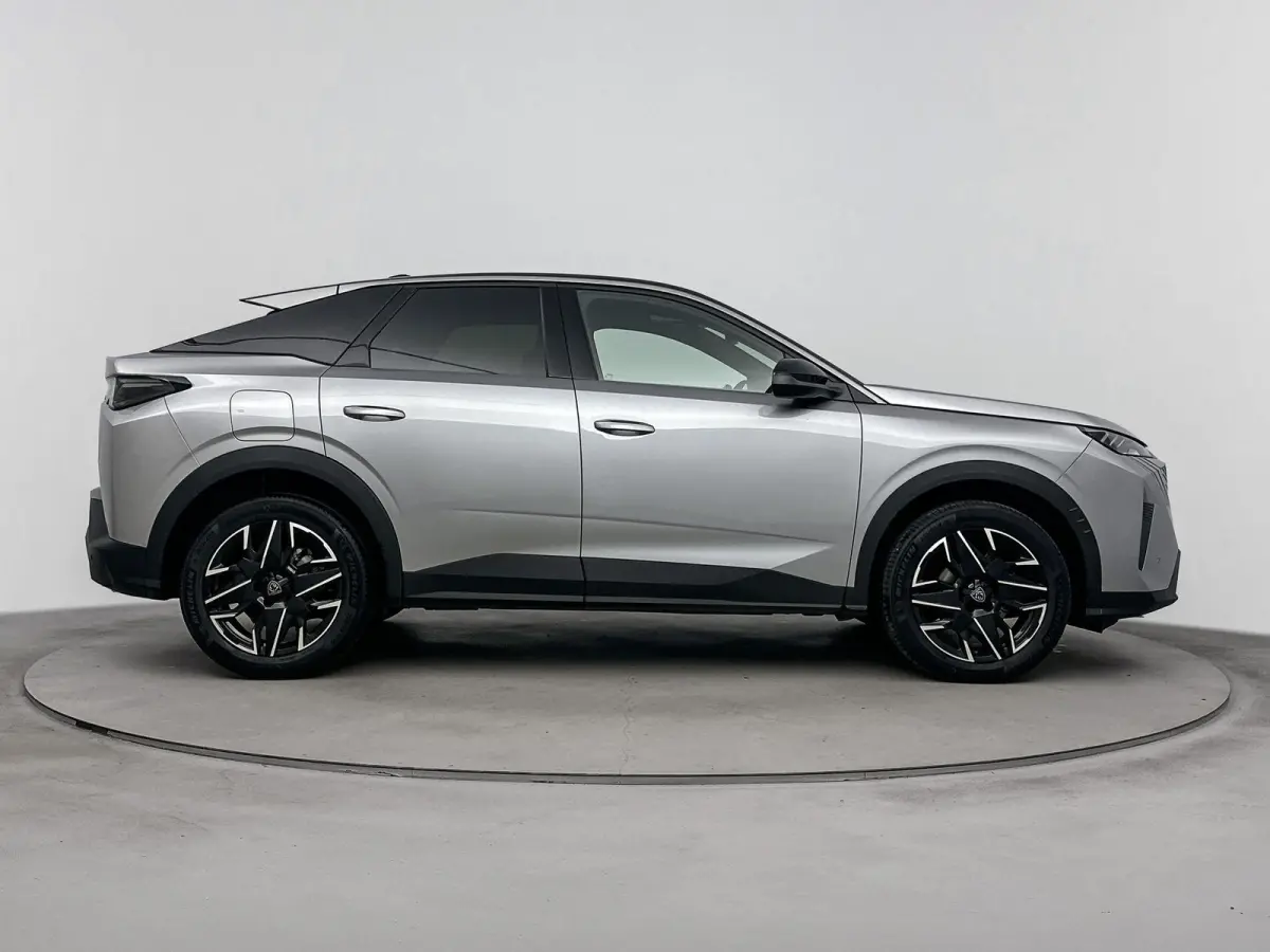 SUV Hybrid 136pk Automaat GT | Alcantara interieur pakket | Camera | Navigatie | Adaptieve Cruise Control | CarPlay | Full Led Koplampen