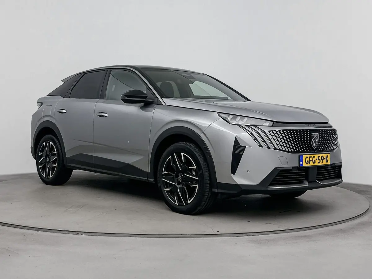 SUV Hybrid 136pk Automaat GT | Alcantara interieur pakket | Camera | Navigatie | Adaptieve Cruise Control | CarPlay | Full Led Koplampen