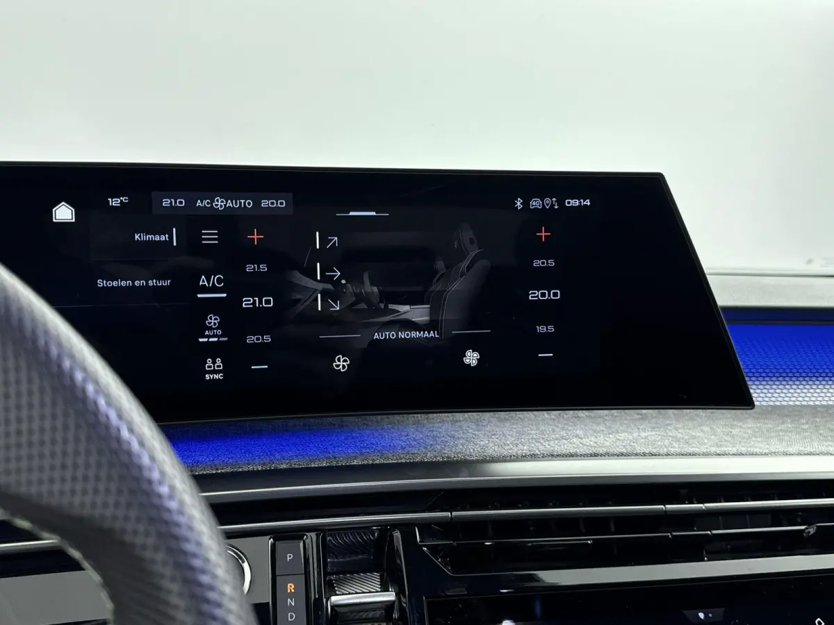 SUV Hybrid 136pk Automaat GT | Alcantara interieur pakket | Camera | Navigatie | Adaptieve Cruise Control | CarPlay | Full Led Koplampen
