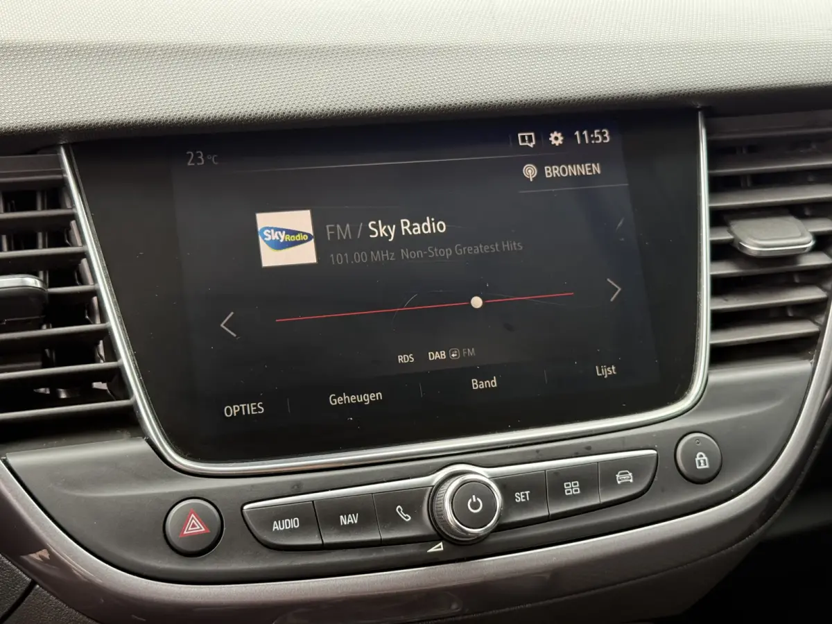 X. 1.2 Turbo Innovation | TREKHAAK | CAMERA | NAVI | CRUISE | CARPLAY | DAB |