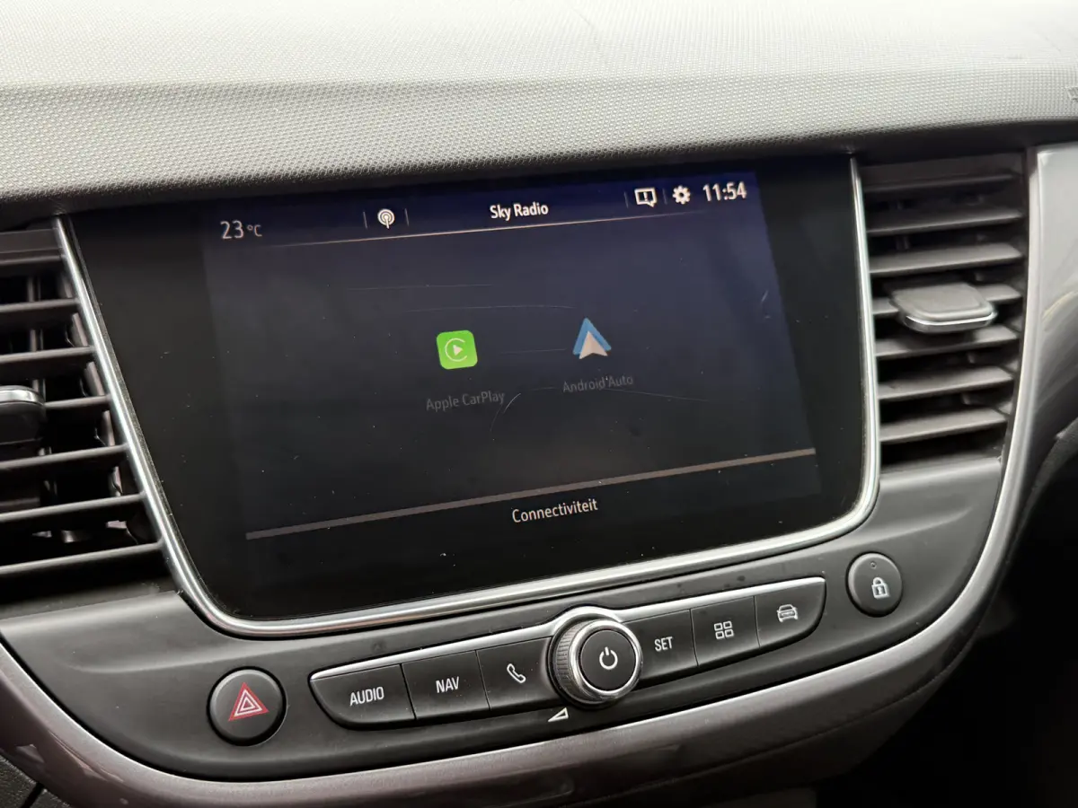 X. 1.2 Turbo Innovation | TREKHAAK | CAMERA | NAVI | CRUISE | CARPLAY | DAB |