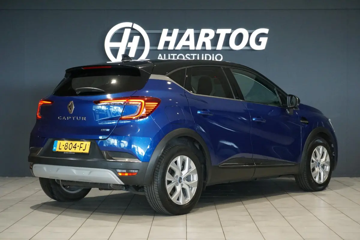 1.6 E-Tech Plug-in Hybrid 160 Intens *DEALER ONDERHOUDEN* + CAMERA / APPLE CARPLAY