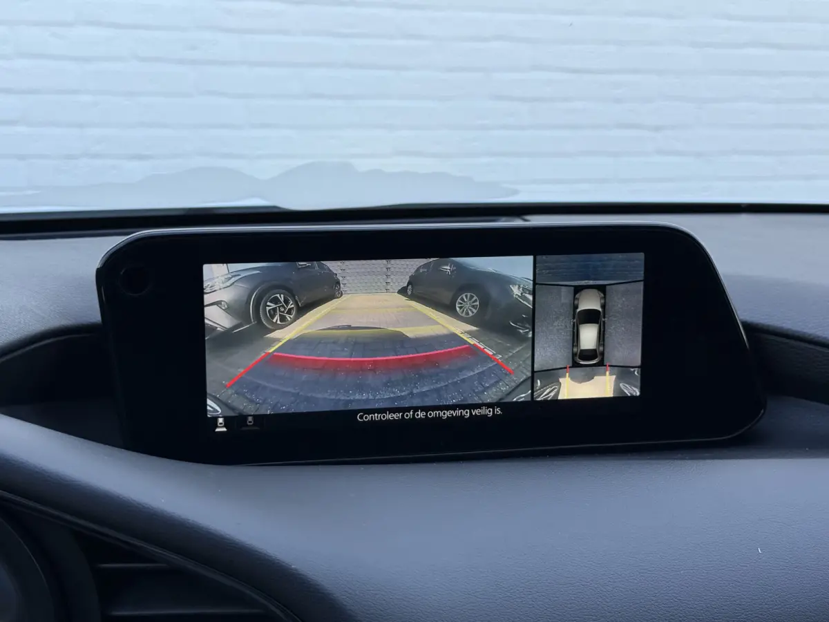 2.0 e-SkyActiv-X M Hybrid 186 Luxury | CarPlay | ACC | BOSE | HUD | 18 inch