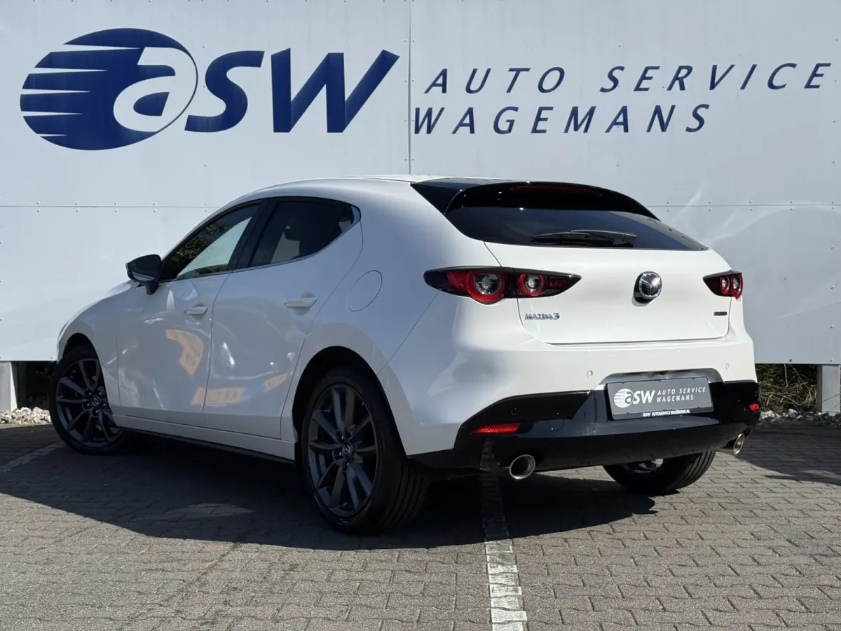 2.0 e-SkyActiv-X M Hybrid 186 Luxury | CarPlay | ACC | BOSE | HUD | 18 inch