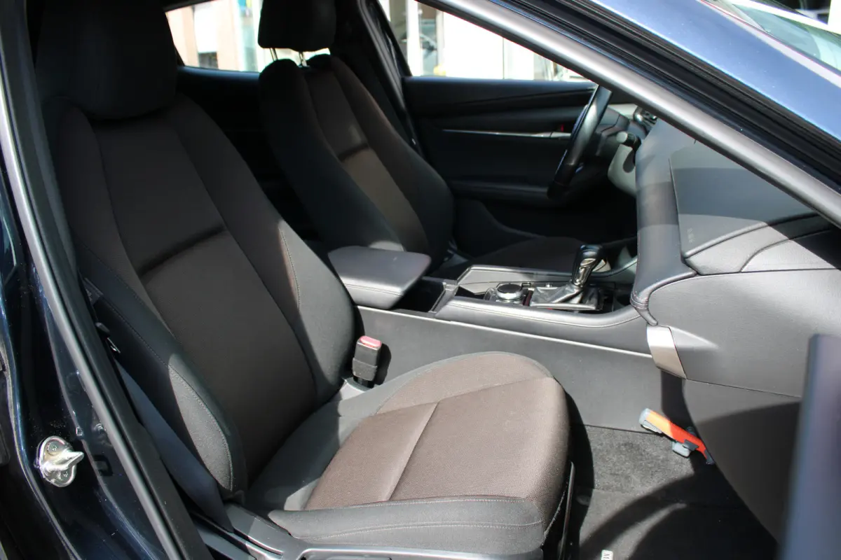 2.0 e-SkyActiv-G M Hybrid 122