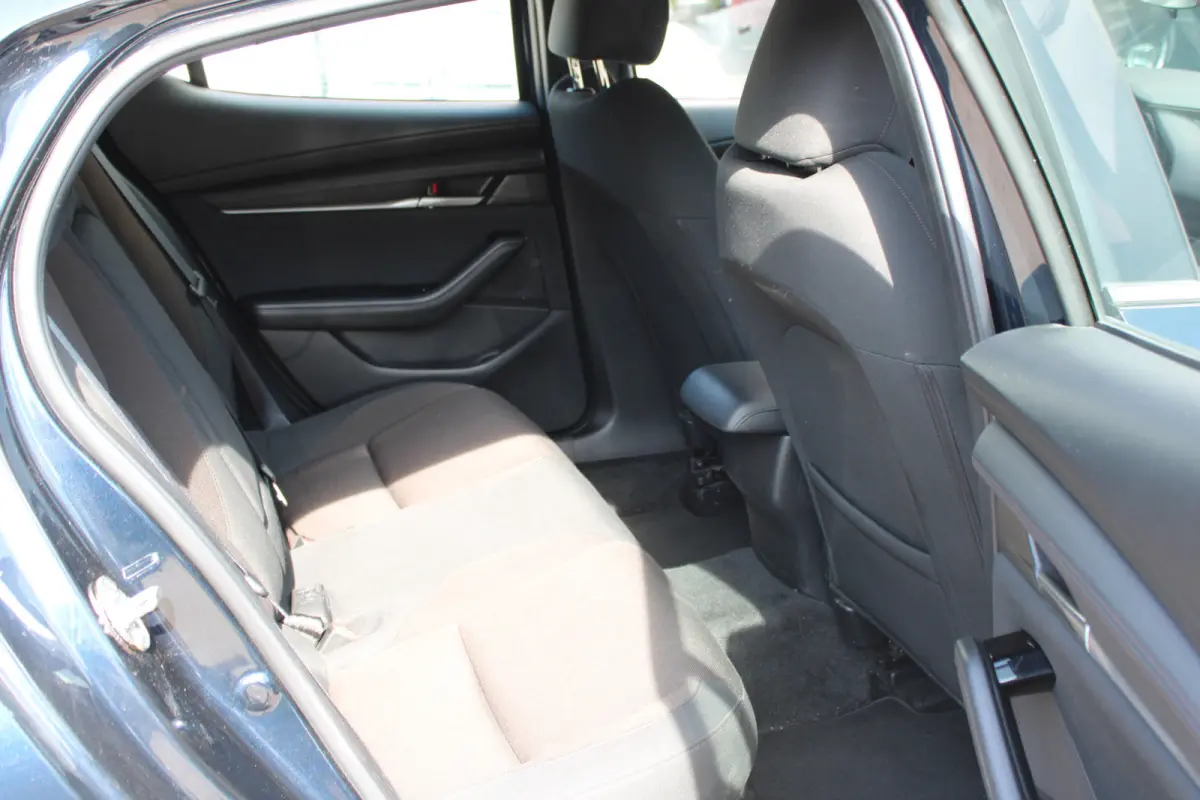 2.0 e-SkyActiv-G M Hybrid 122