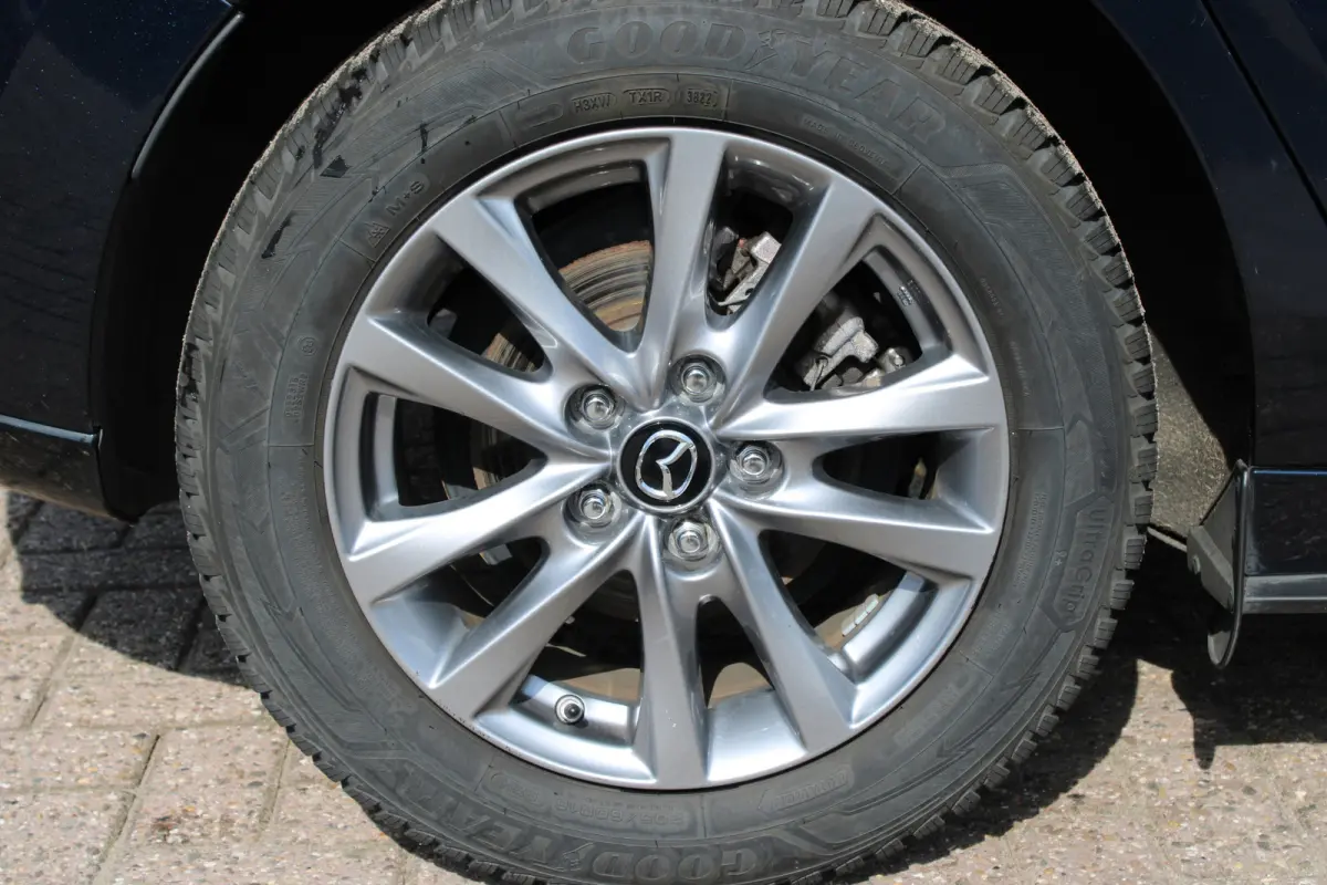 2.0 e-SkyActiv-G M Hybrid 122
