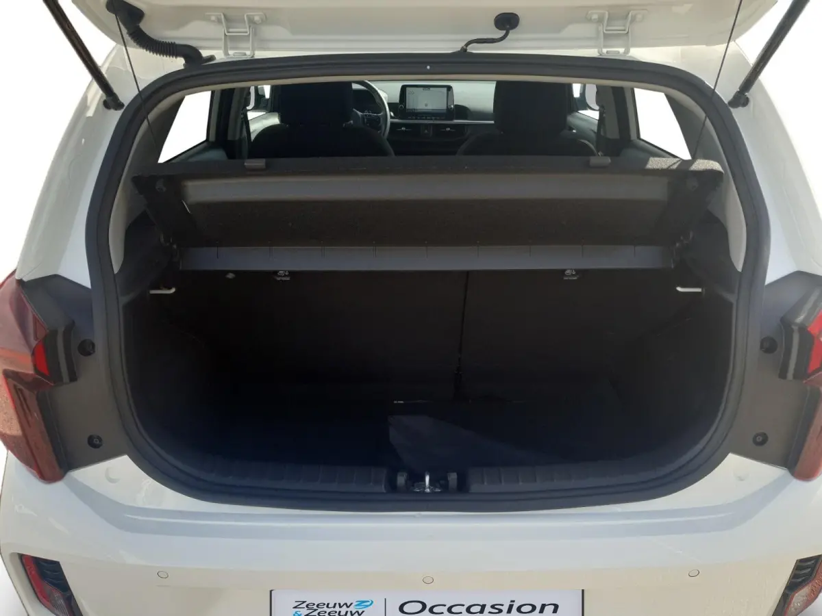 1.0 DPI ExecutiveLine | Stoel en stuurverwarming | Navigatie | Camera | Keyless met startknop | Climate control | Cruise control | Getinte ramen achter |