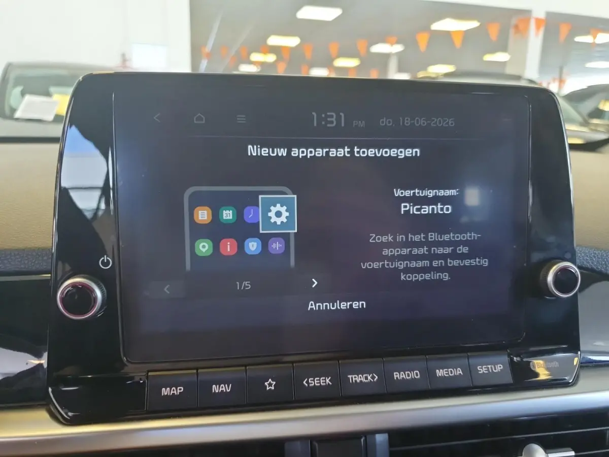 1.0 DPI ExecutiveLine | Stoel en stuurverwarming | Navigatie | Camera | Keyless met startknop | Climate control | Cruise control | Getinte ramen achter |