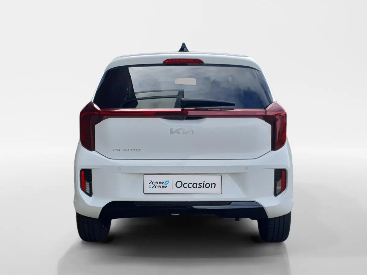 1.0 DPI ExecutiveLine | Stoel en stuurverwarming | Navigatie | Camera | Keyless met startknop | Climate control | Cruise control | Getinte ramen achter |