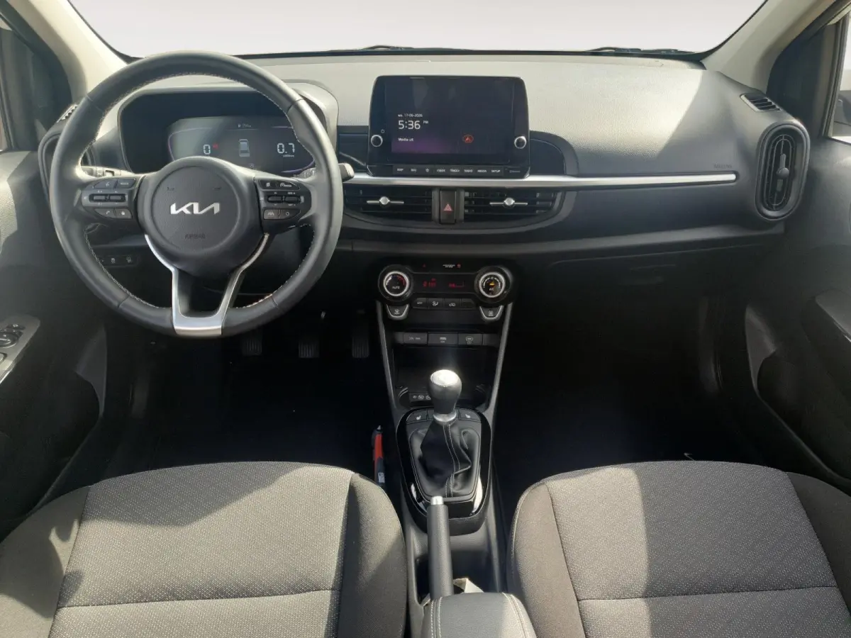 1.0 DPI ExecutiveLine | Stoel en stuurverwarming | Navigatie | Camera | Keyless met startknop | Climate control | Cruise control | Getinte ramen achter |