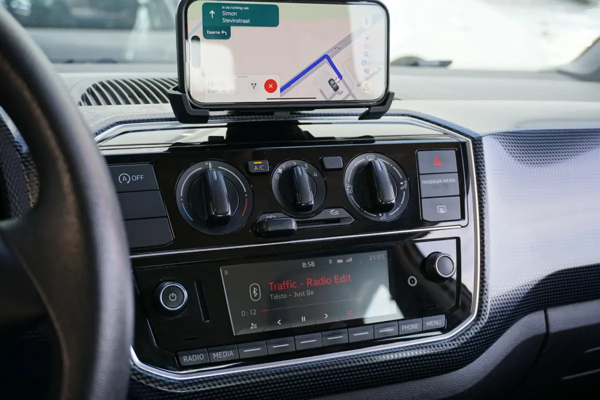Up! 1.0 BMT move up! 5-DRS + AIRCO / DAB / BLUETOOTH