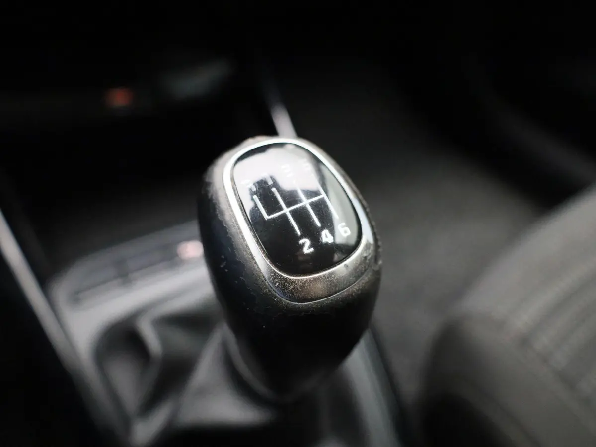 1.0 T-GDi MHEV DynamicLine | ACHTERUITRIJCAMERA | APPLE CARPLAY - ANDROID AUTO | CRUISE CONTROL | CLIMATE CONTROL | LICHTMETALEN VELGEN |